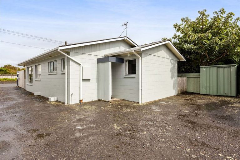 Photo of property in 74a Barrett Street, Westown, New Plymouth, 4310
