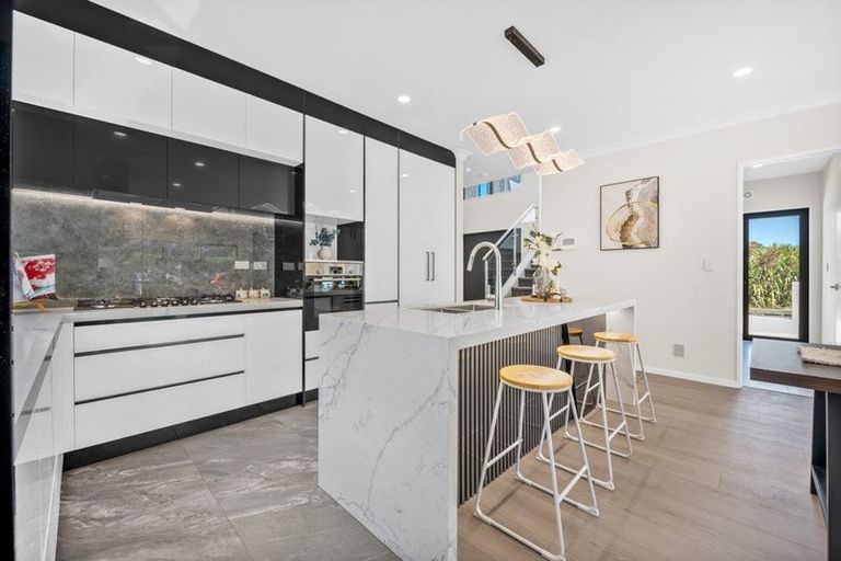 Photo of property in 20 Hughs Way, Flat Bush, 2019