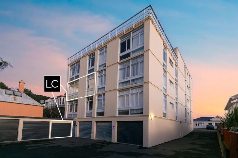 Photo of property in Rutherford Flats, 5 Levy Street, Mount Victoria, Wellington, 6011