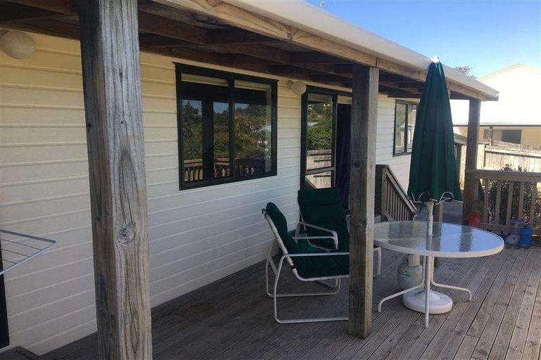 Photo of property in 26 Drome View Place, Beach Haven, Auckland, 0626