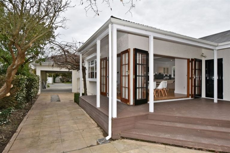 Photo of property in 105 Petrie Street, Richmond, Christchurch, 8013