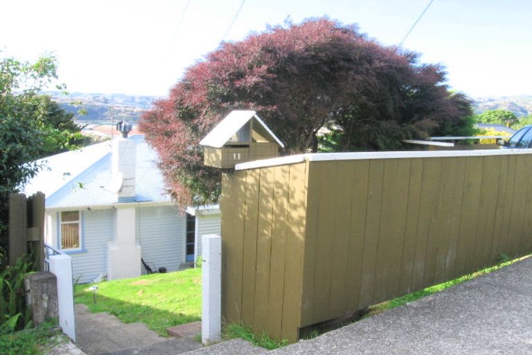 Photo of property in 11 Waiho Terrace, Elsdon, Porirua, 5022