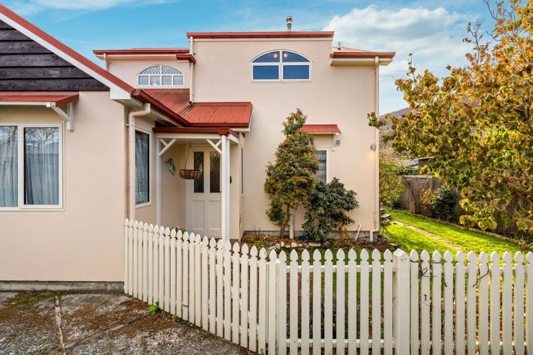 Photo of property in 12b Davey's Place, Arrowtown, 9302