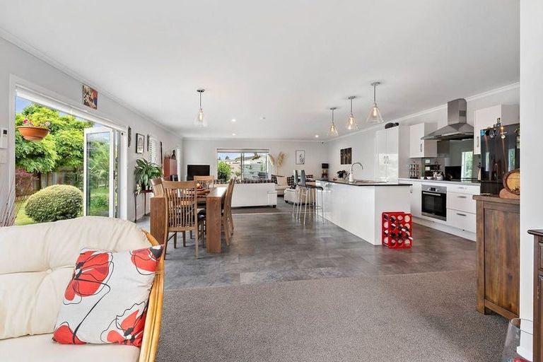 Photo of property in 50 Brooklyn Road, Carterton, 5713