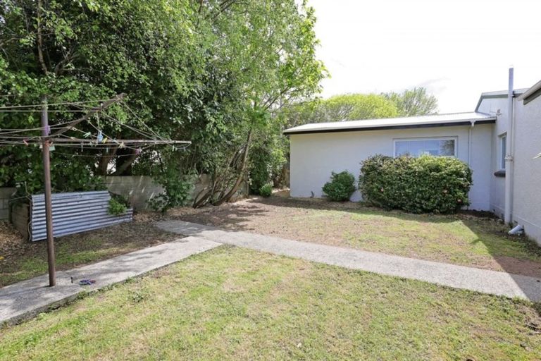 Photo of property in 11 Herriot Street, Richmond, Invercargill, 9810