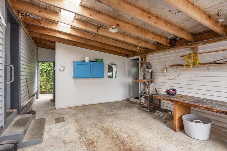 Photo of property in 13 Te Horo Beach Road, Te Horo, Otaki, 5581