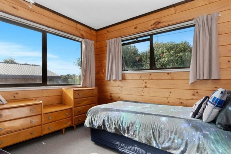 Photo of property in 145 Osprey Drive, Welcome Bay, Tauranga, 3112