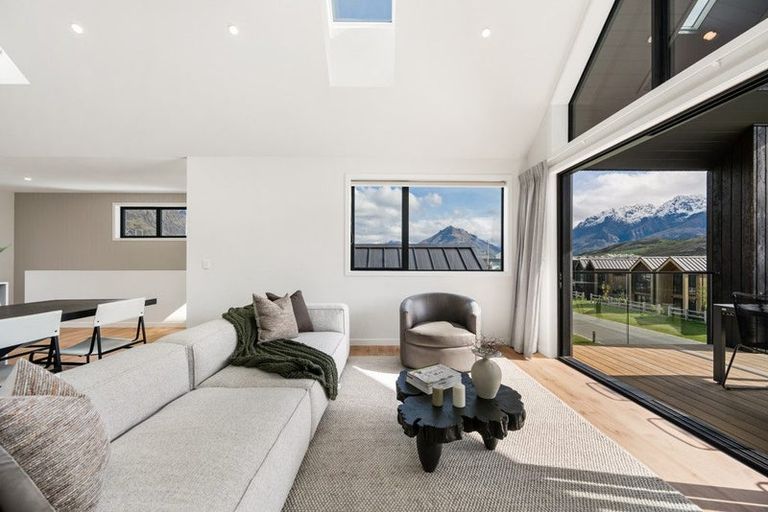 Photo of property in 4 Taurus Lane, Jacks Point, 9371