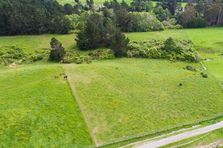 Photo of property in 431 Scotts Road, Linton, Palmerston North, 4472