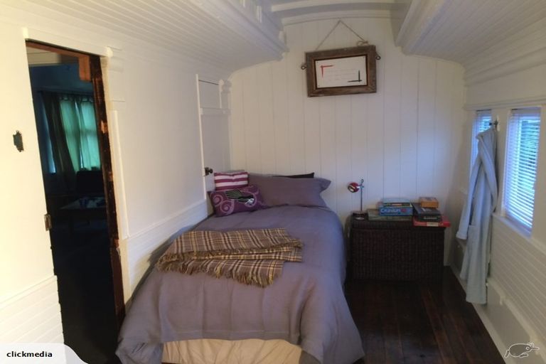 Photo of property in 4 Driver Street, Long Beach, Port Chalmers, 9081