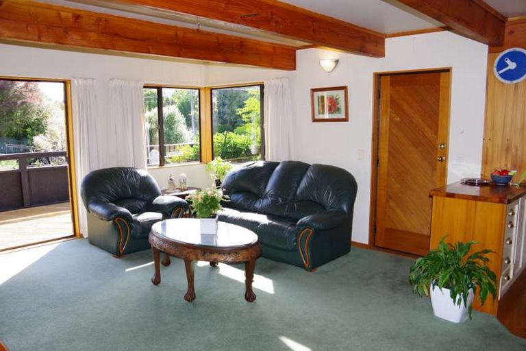 Photo of property in 12 Arrowsmith Avenue, Waipahihi, Taupo, 3330