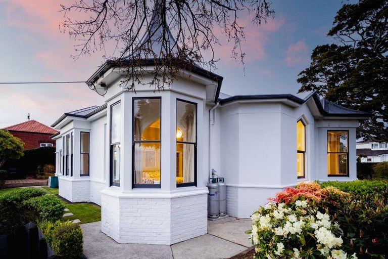 Photo of property in 72 Mailer Street, Mornington, Dunedin, 9011