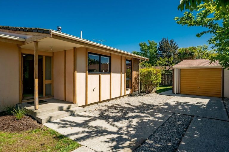 Photo of property in 8 Cornish Place, Cromwell, 9310