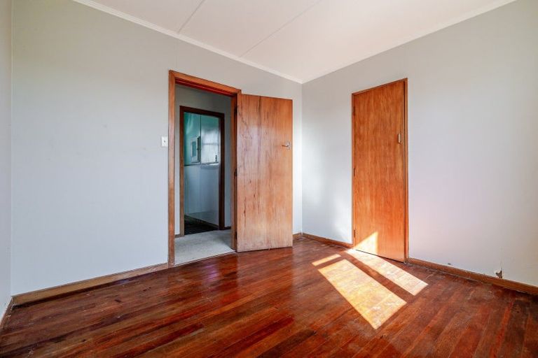 Photo of property in 16 Hamilton Street, Pahiatua, 4910