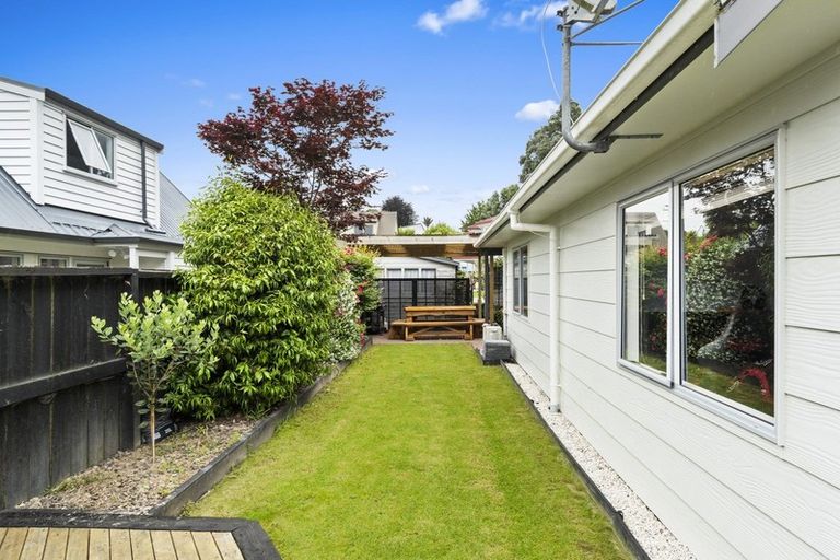 Photo of property in 127b Darraghs Road, Brookfield, Tauranga, 3110