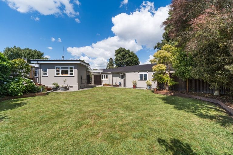 Photo of property in 5 Karamu Avenue, Takaro, Palmerston North, 4410