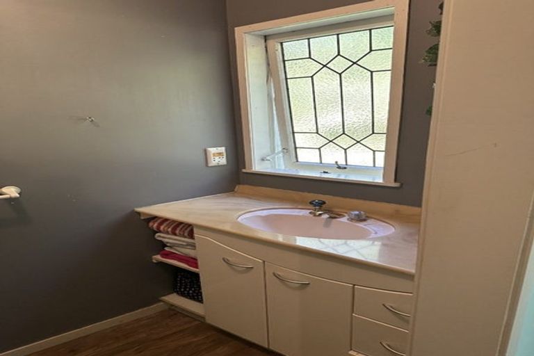 Photo of property in 338 Redoubt Road, Totara Park, Auckland, 2019