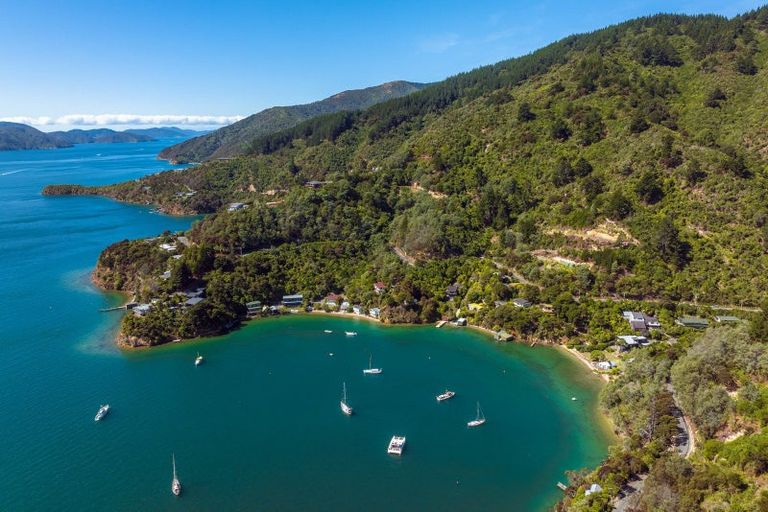 Photo of property in 124 Port Underwood Road, Waikawa, Picton, 7281
