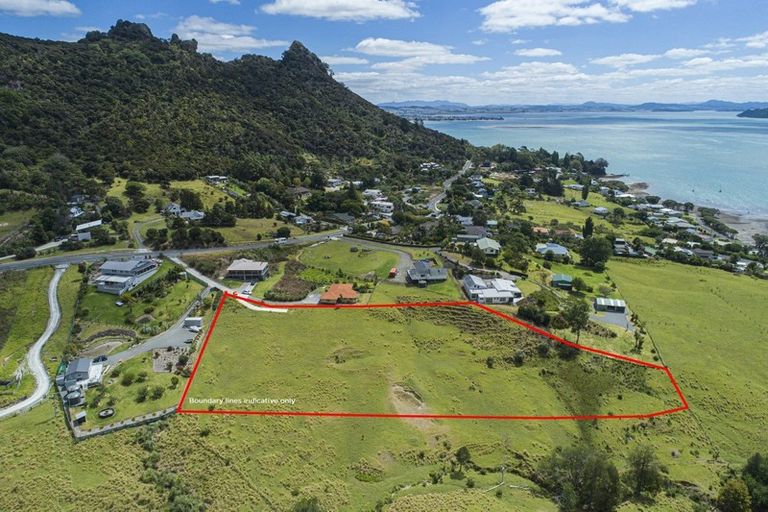 Photo of property in 2125 Whangarei Heads Road, Whangarei Heads, 0174