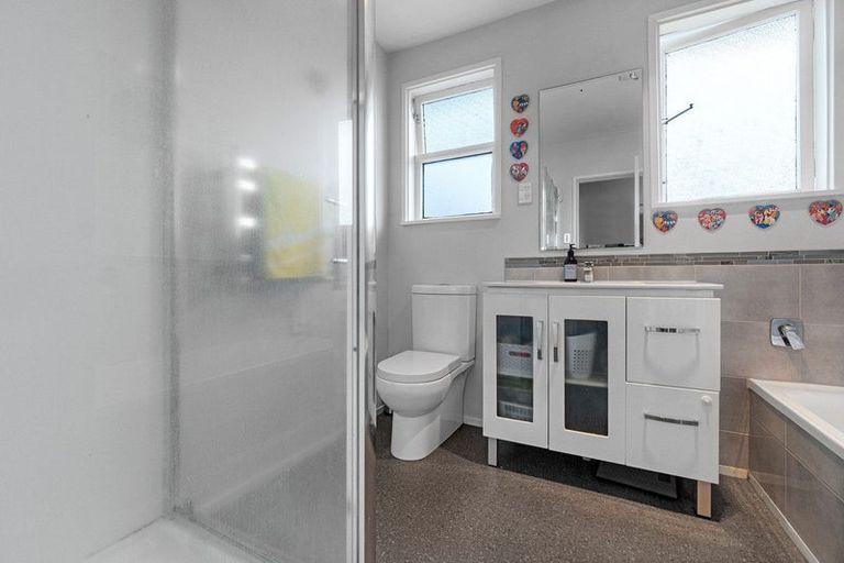 Photo of property in 9 Churchill Avenue, Maeroa, Hamilton, 3200