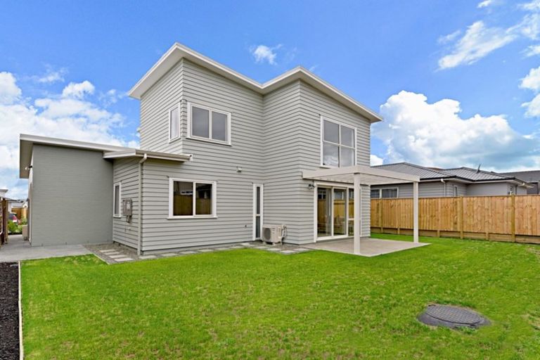 Photo of property in 4 Leggett Lane, Red Beach, 0932