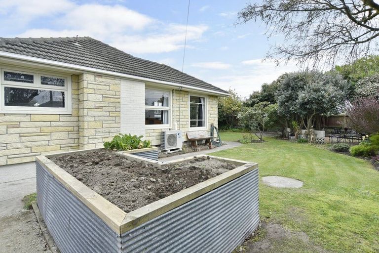 Photo of property in 70 Basingstoke Street, Aranui, Christchurch, 8061