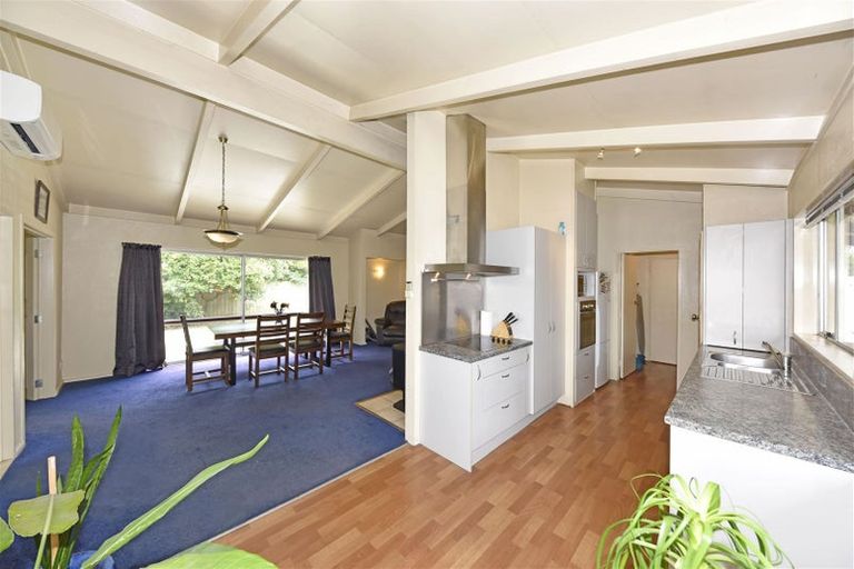 Photo of property in 9 Hersham Place, Bromley, Christchurch, 8062