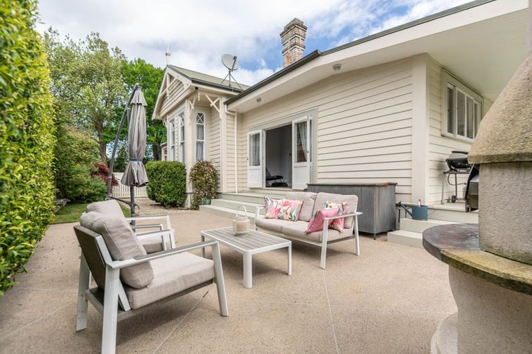 Photo of property in 18 Thornton Road, Cambridge, 3434