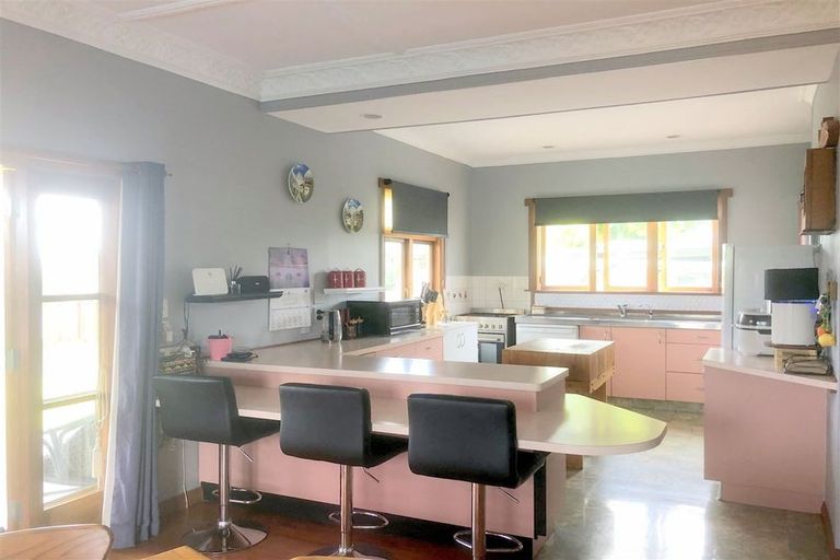 Photo of property in 1 Tavistock Place, Waipukurau, 4200