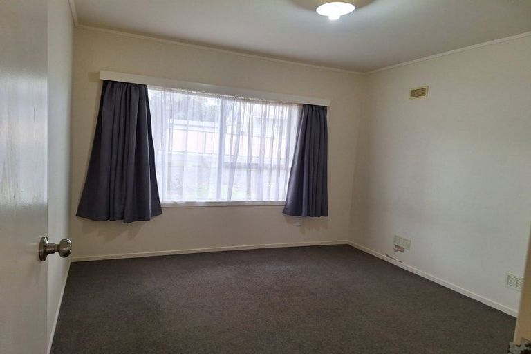 Photo of property in 1/57a Wallace Road, Papatoetoe, Auckland, 2025
