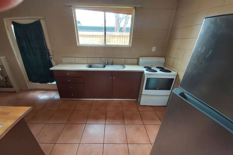 Photo of property in 4/21 Olliviers Road, Phillipstown, Christchurch, 8011