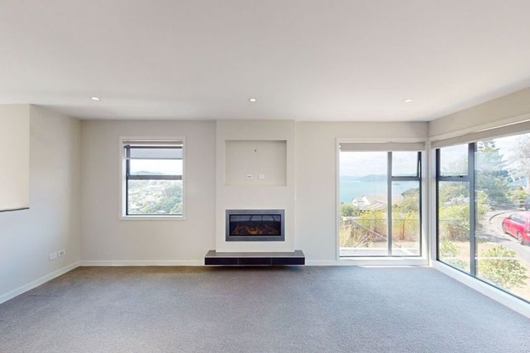 Photo of property in 1 Lyons Crescent, Strathmore Park, Wellington, 6022