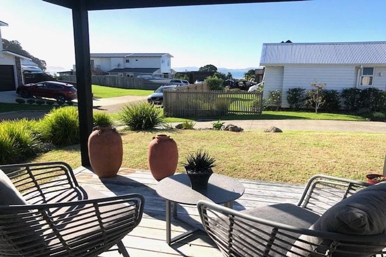 Photo of property in 4 Ahi Kaa Lane, Snells Beach, 0920