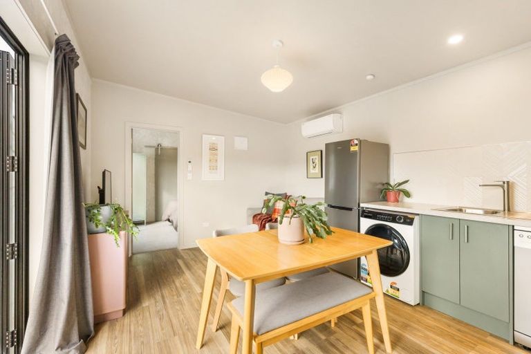 Photo of property in 60 Neplusultra Street, Cromwell, 9310