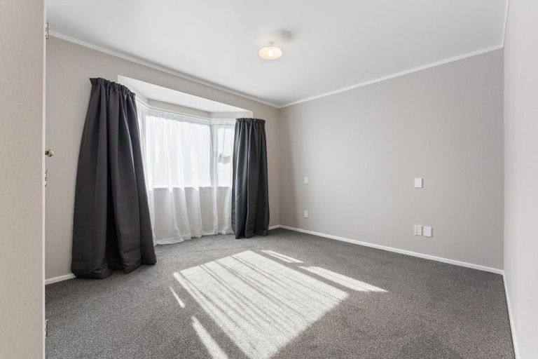 Photo of property in 128 Winchester Street, Levin, 5510