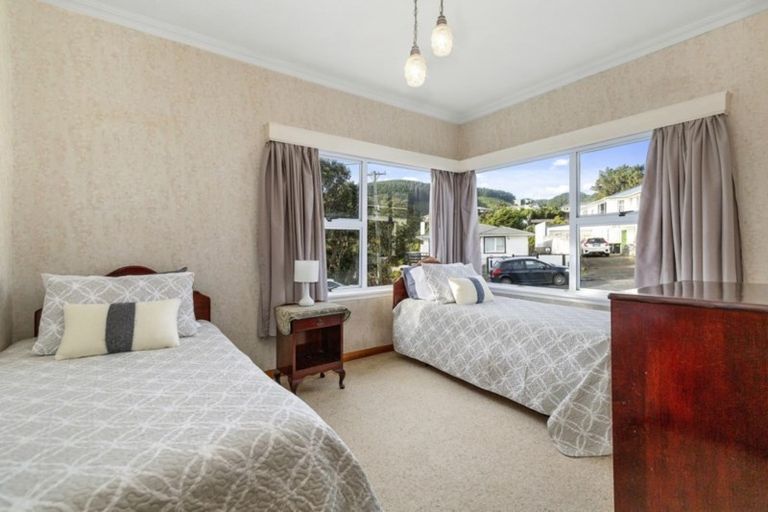 Photo of property in 35 Allen Terrace, Tawa, Wellington, 5028