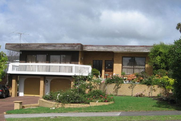 Photo of property in 13 Sturm Avenue, Massey, Auckland, 0614