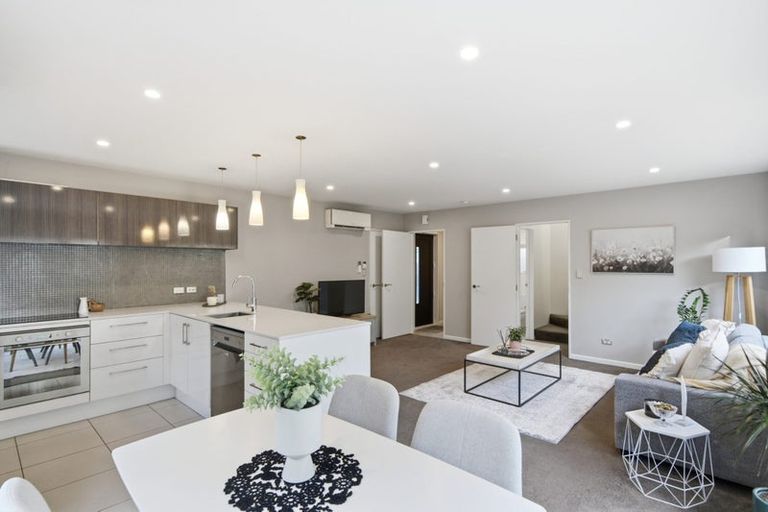 Photo of property in 2/505 Madras Street, St Albans, Christchurch, 8014
