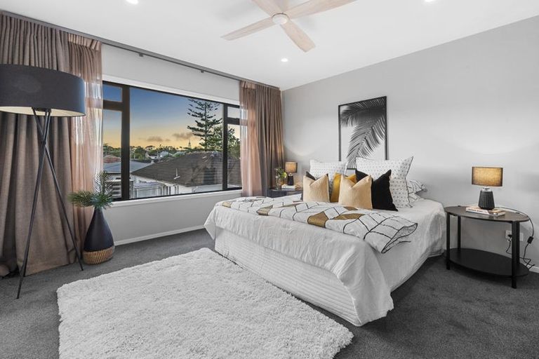 Photo of property in 4 Livingstone Street, Milford, Auckland, 0620