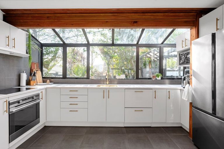 Photo of property in 208 Nixon Street, Hamilton East, Hamilton, 3216