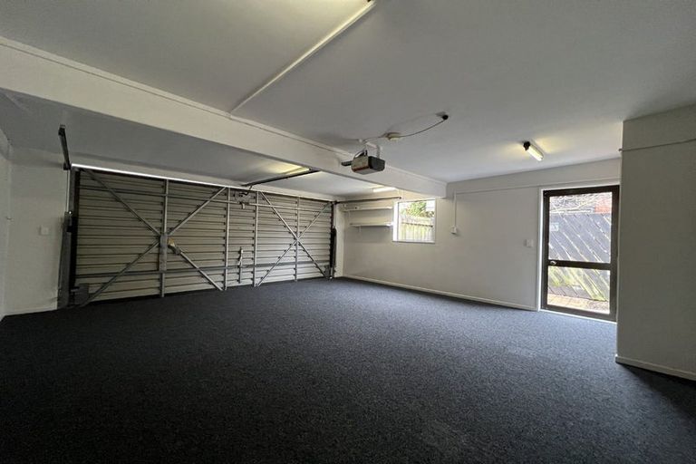 Photo of property in 14a Cricklewood Place, Avonhead, Christchurch, 8042
