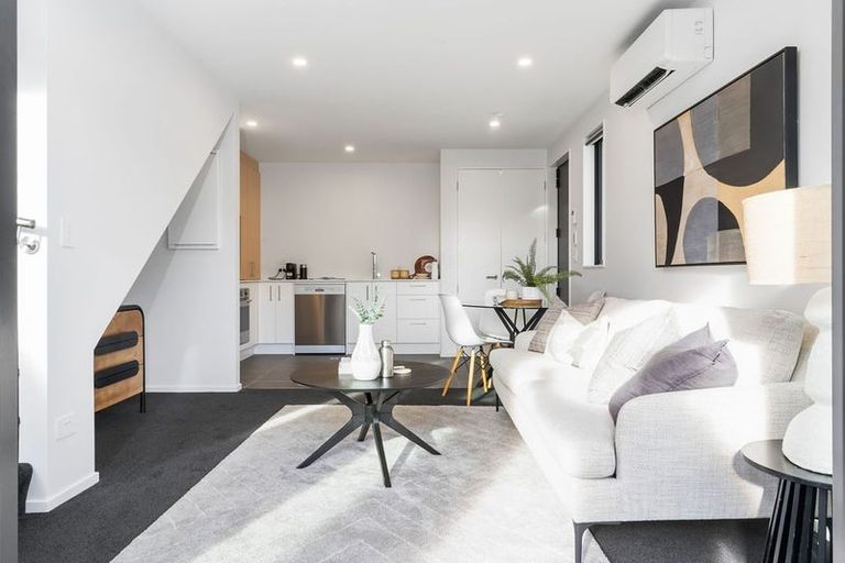 Photo of property in 2/3 Ayr Street, Riccarton, Christchurch, 8011