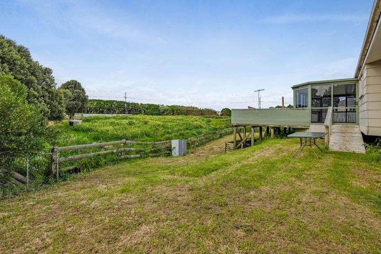 Photo of property in 5 Hughson Place, Opunake, 4616