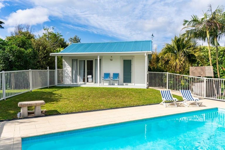 Photo of property in 92 Ritchie Road, Parua Bay, Whangarei, 0174