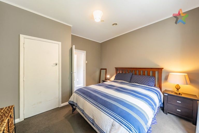 Photo of property in 8 Golf Road, Manor Park, Lower Hutt, 5019