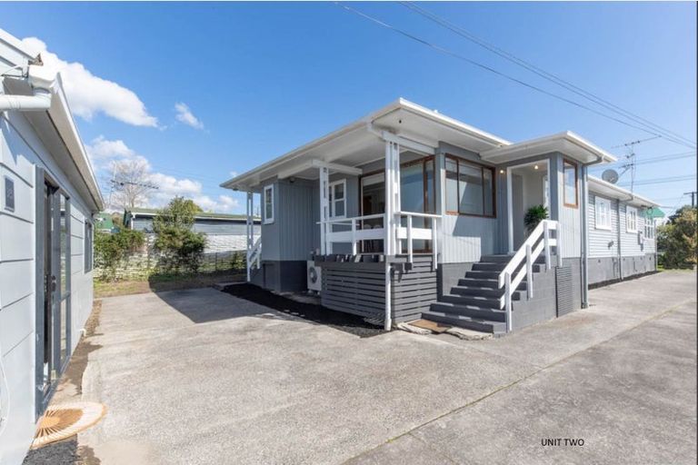 Photo of property in 1/80 Glengarry Road, Glen Eden, Auckland, 0602