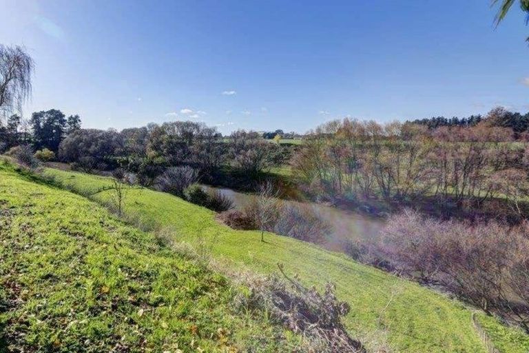 Photo of property in 166 Te Pahu Road, Te Pahu, Hamilton, 3285