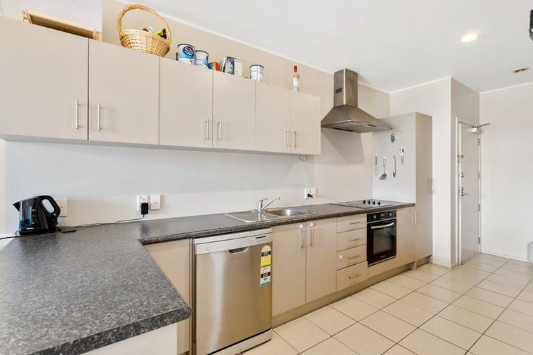 Photo of property in 133j Parkhurst Road, Parakai, 0830