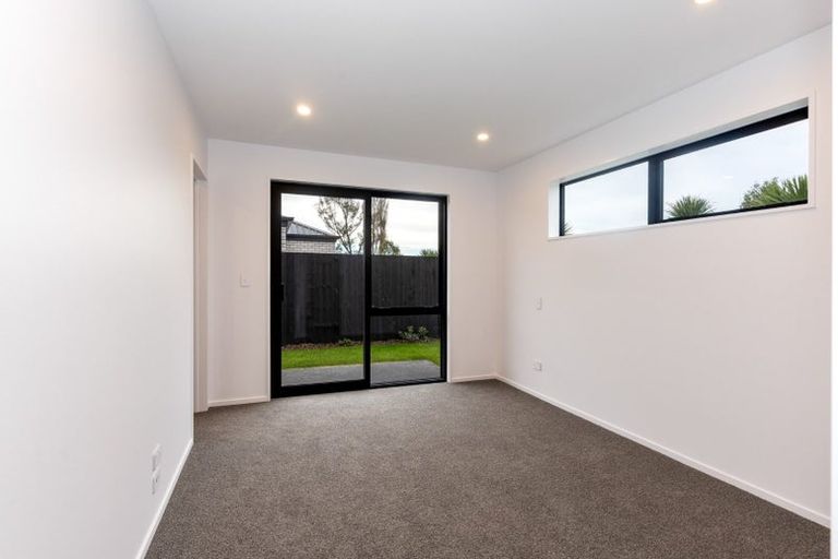 Photo of property in 54 Bill Hammond Drive, Belfast, Christchurch, 8051