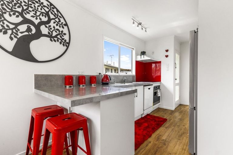 Photo of property in 27 Lindsay Crescent, Nawton, Hamilton, 3200